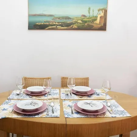 בית נופש Casa La Magnolia איסקיה